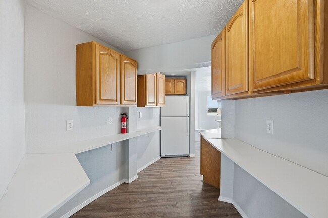 Building Photo - 3118 E Marietta Ave