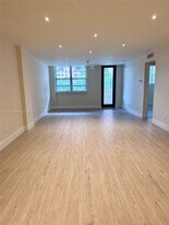 Building Photo - 90 Edgewater Dr