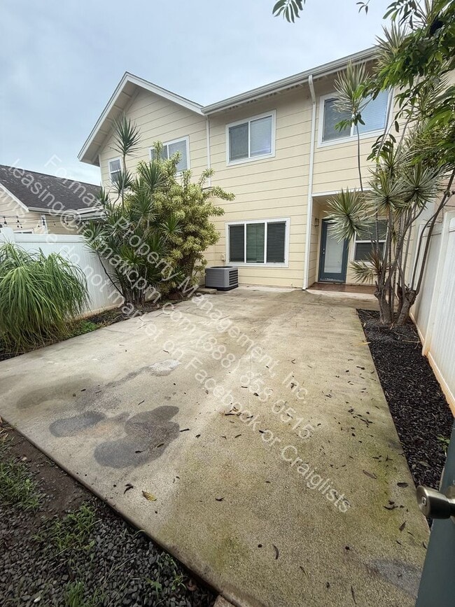 Building Photo - Awesome 3 Bedroom 2.5 Bathroom Home with 2 Car Garage in Ewa Beach - Spinnaker Place!!