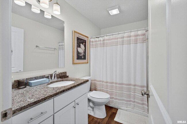 Building Photo - 4833 Lauren Ln