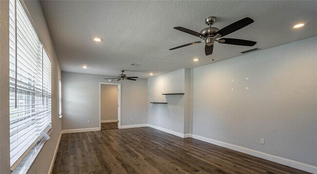 Building Photo - 2814 William Ln