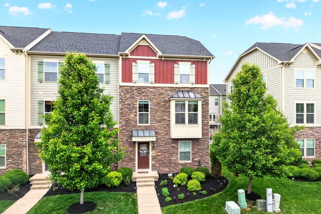 Building Photo - 408 Fairmont Dr