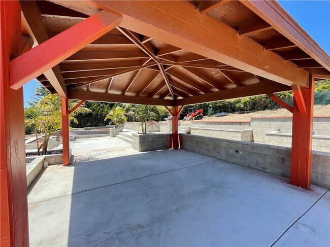 Building Photo - 10 Sweetbay Rd