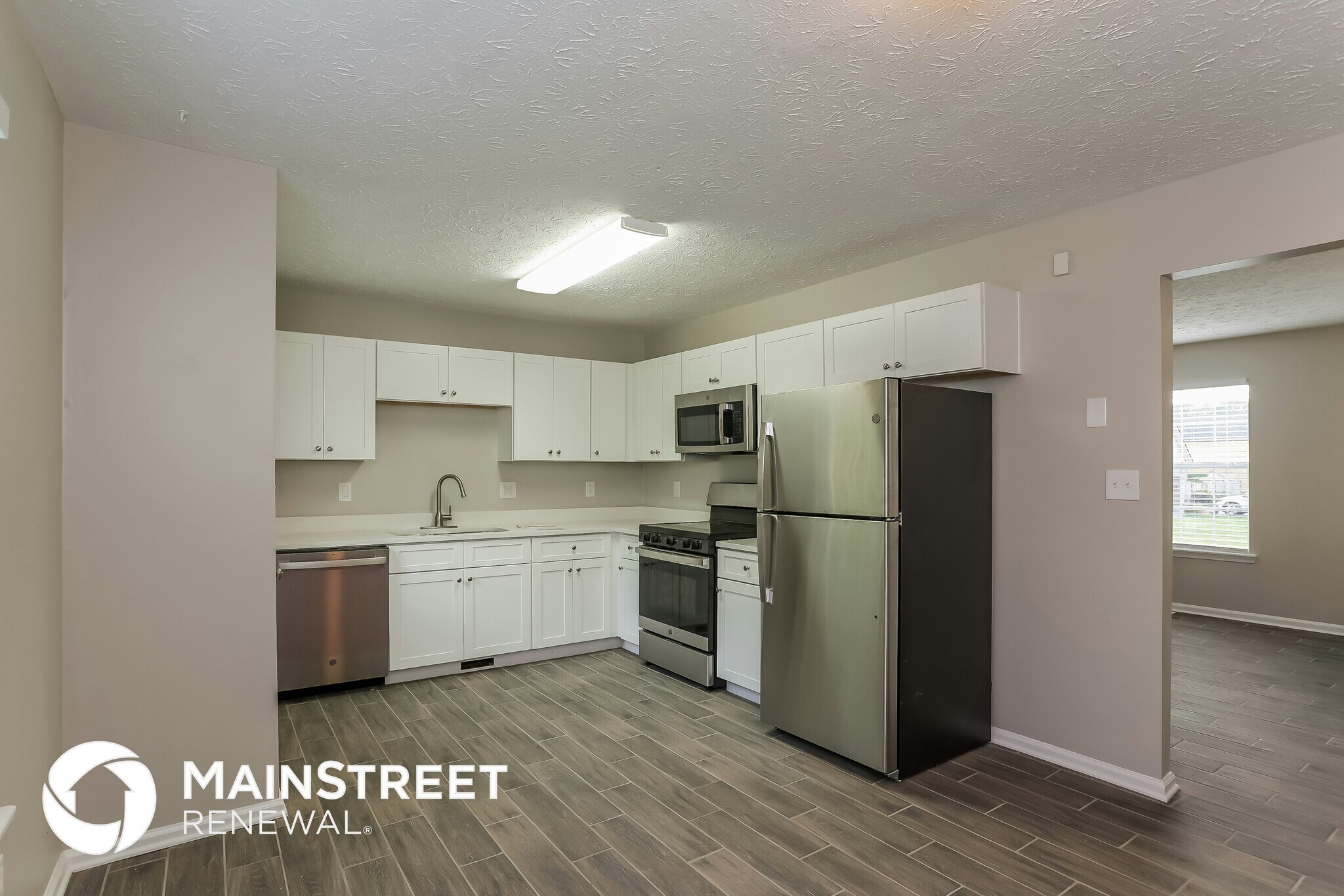 Building Photo - 382 Pleasant Way