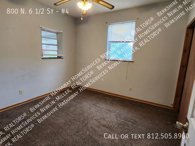 Building Photo - 2 Bedroom Close To ISU and Union Hospital