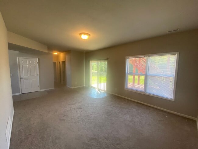 Building Photo - 15350 NW 127th St