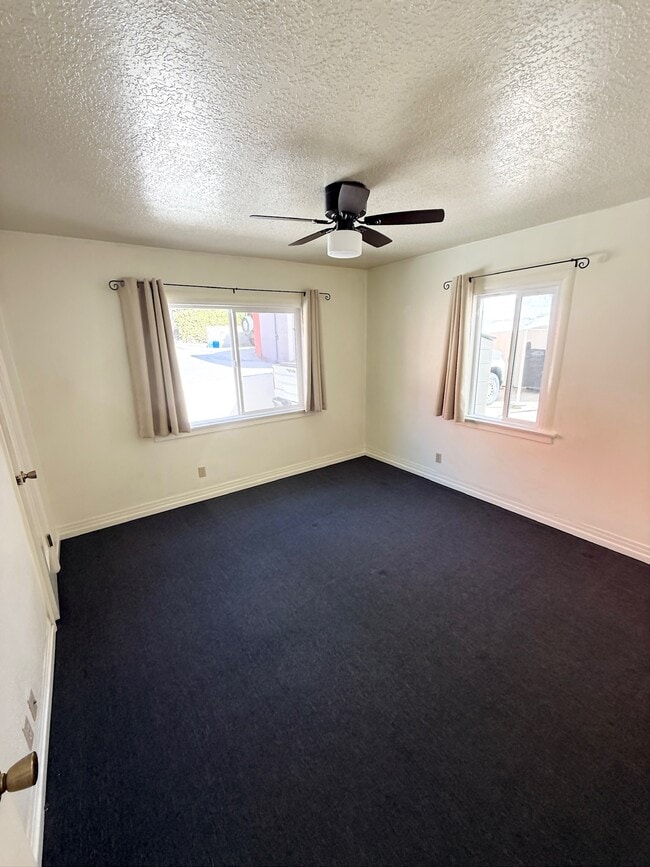 Building Photo - 2110 Glendale Blvd