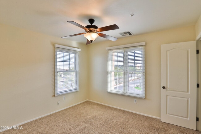 Building Photo - 2623 S Key Biscayne Dr