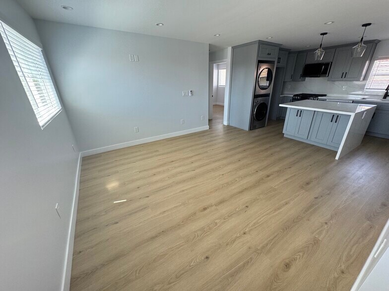 Building Photo - 18509 Burin Ave