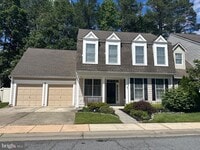 Building Photo - 28405 Pinehurst Cir