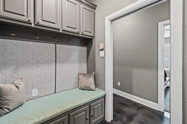 Building Photo - 406 Ranch House Rd