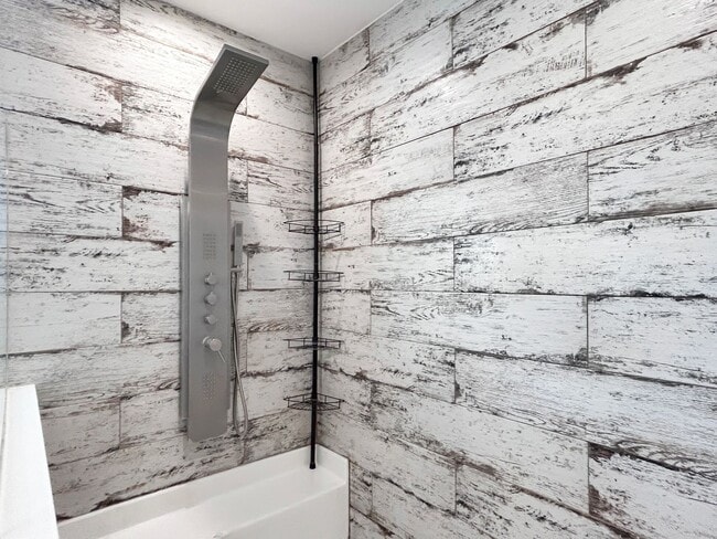 Building Photo - Spacious New Braunfels Retreat on 1 Acre – Walk to Lake Dunlap & the Guadalupe River