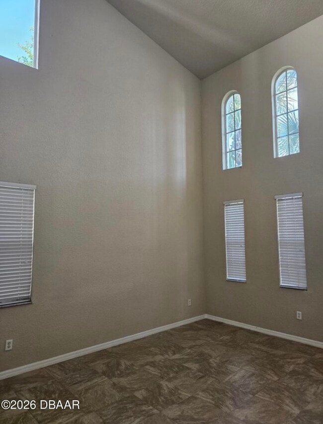 Building Photo - 3848 Calliope Ave