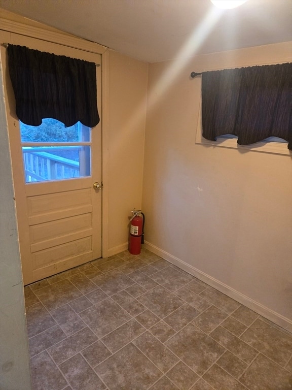 Building Photo - 59 Edgehill Rd