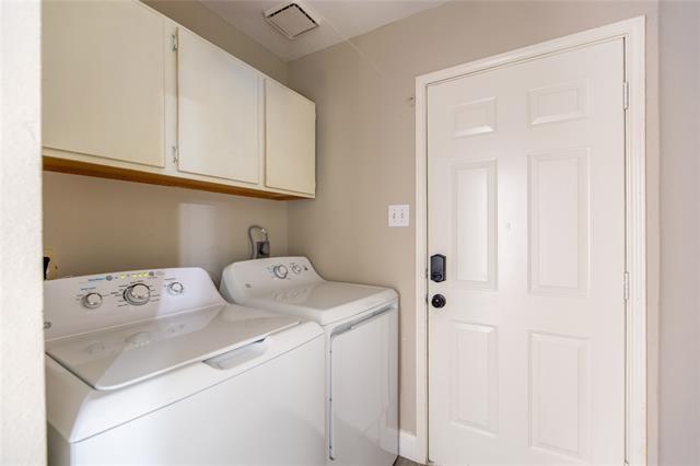 Building Photo - 10909 Promise Land Dr