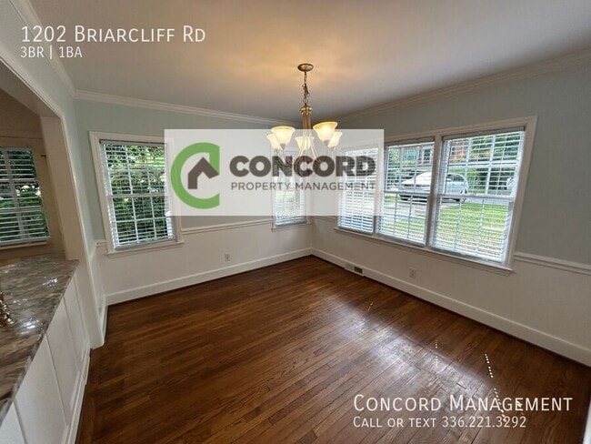 Building Photo - 1202 Briarcliff Rd
