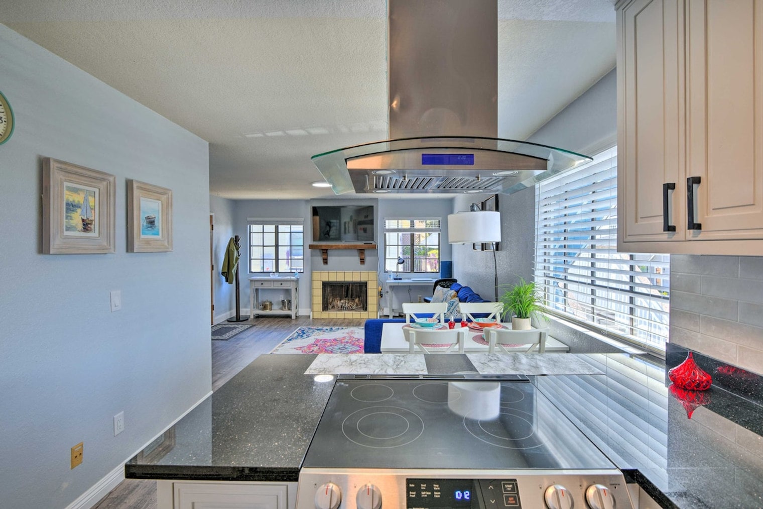 Building Photo - 434 Larkin St