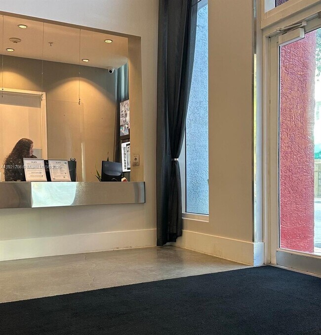 Building Photo - 133 NE 2nd Ave