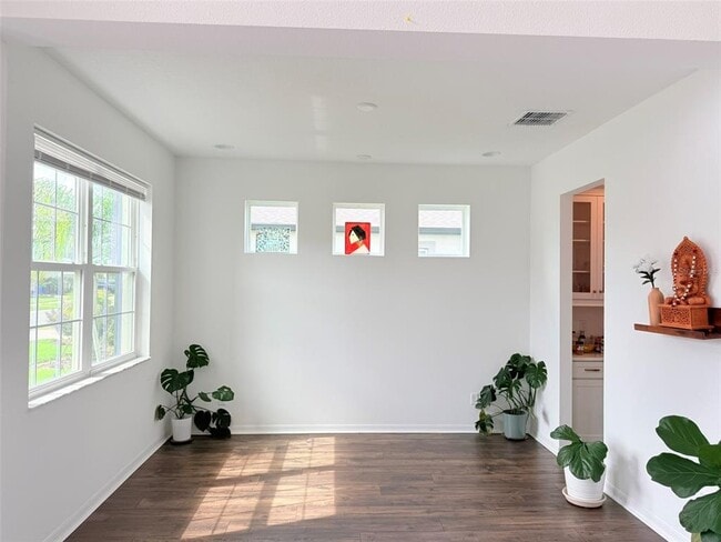 Building Photo - 11131 Sundrift Dr