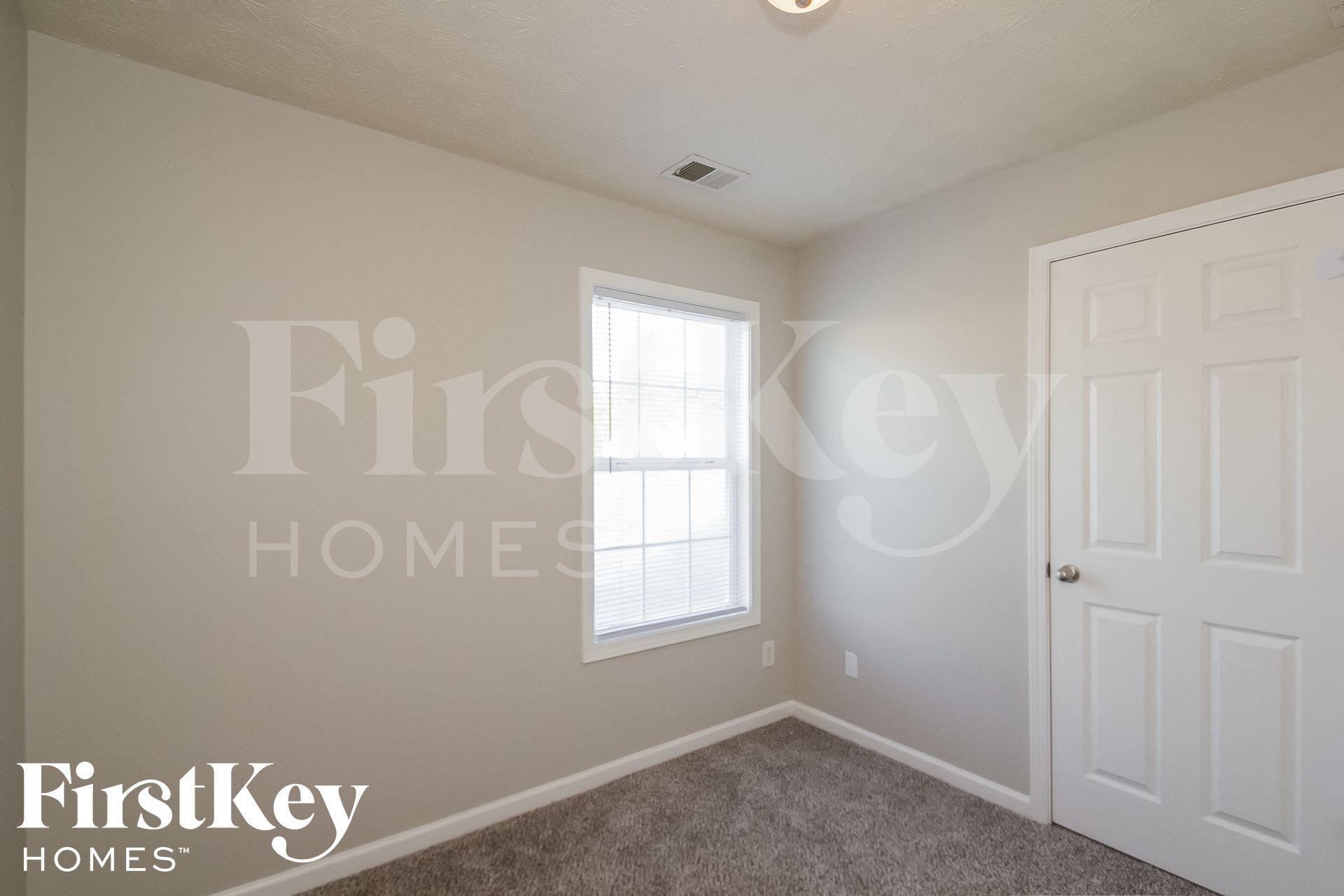 Building Photo - 6104 Ruth St SW