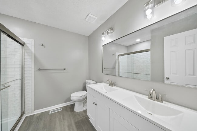 Building Photo - Mayodan