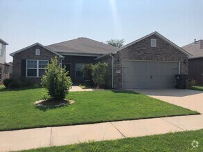 Building Photo - Bixby Schools -  3 Bedroom 2 Bath in The T...