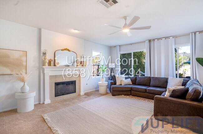 Building Photo - Spacious 5-Bedroom Home with Pool & Spa in San Elijo Hills ** MOVE IN SPECIAL $400 OFF FIRST MONT...