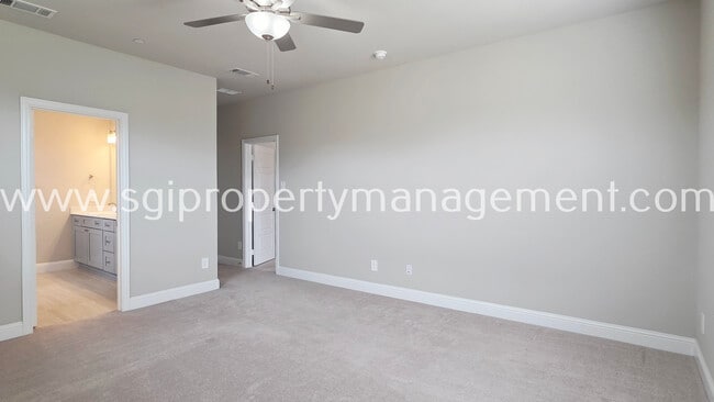 Building Photo - 12976 Rockham Ln