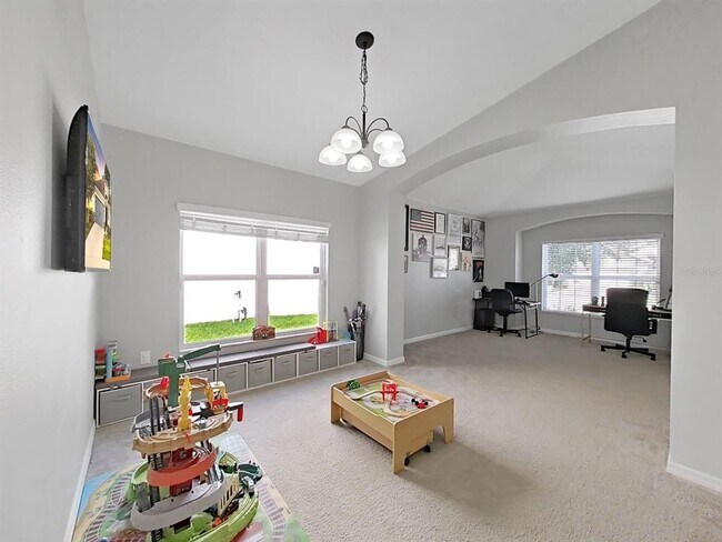 Building Photo - 14066 Finsbury Dr