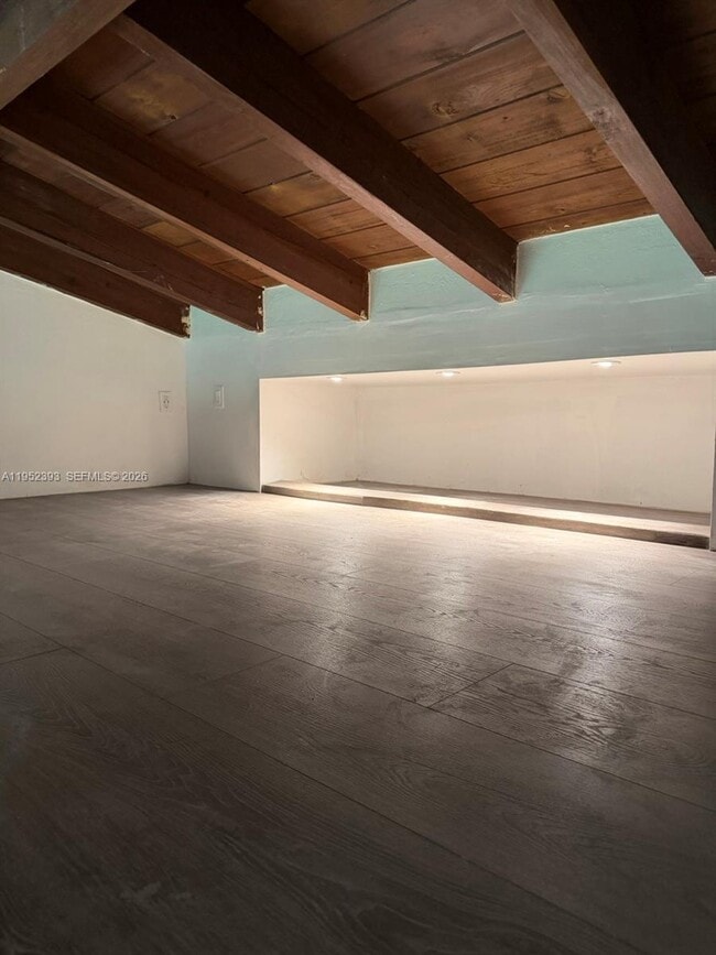 Building Photo - 35 NE 80th Terrace