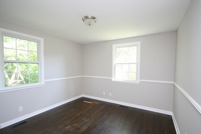 Building Photo - 4300 Force Dr NW