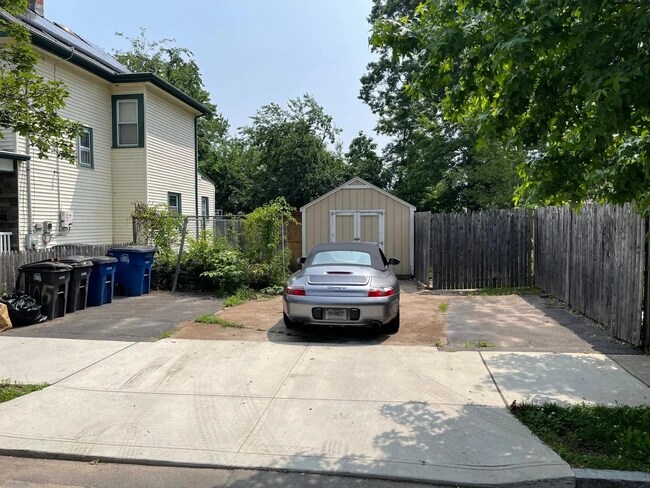 Parking - 105 Newhall St