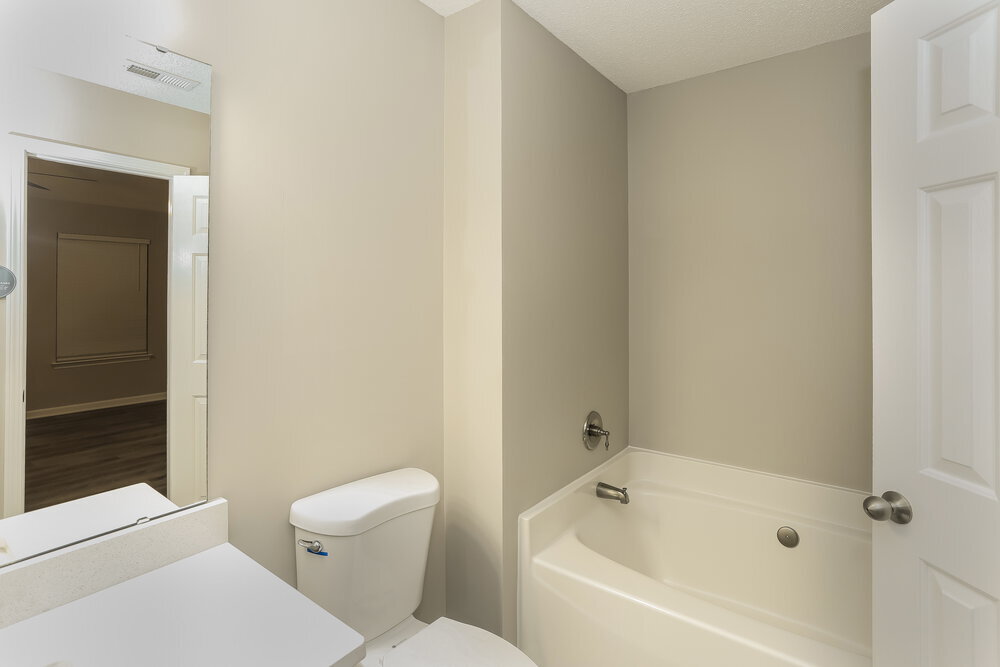 Building Photo - 934 Back Bay Ct NE