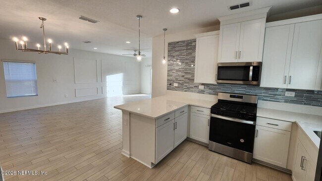 Building Photo - 97 Carbonell Pl