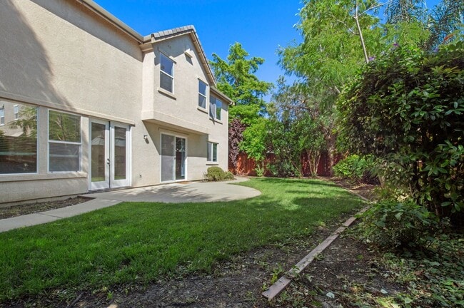 Building Photo - 991 Zephyr Ct