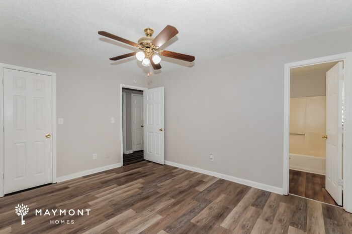 Building Photo - 25 Tanglewood Ct