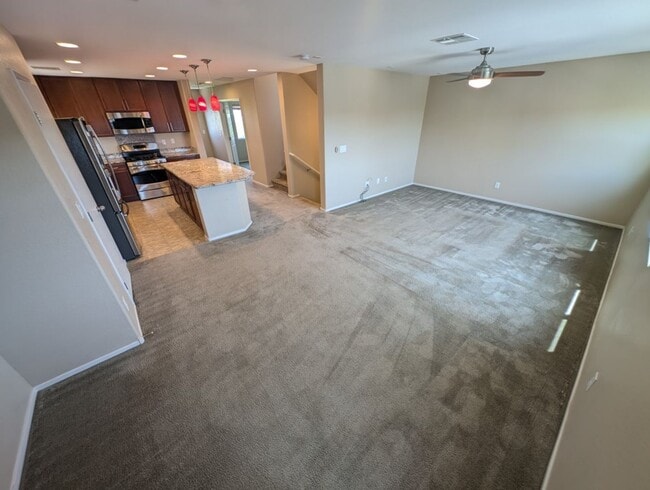 Building Photo - 10544 Headwind Ave