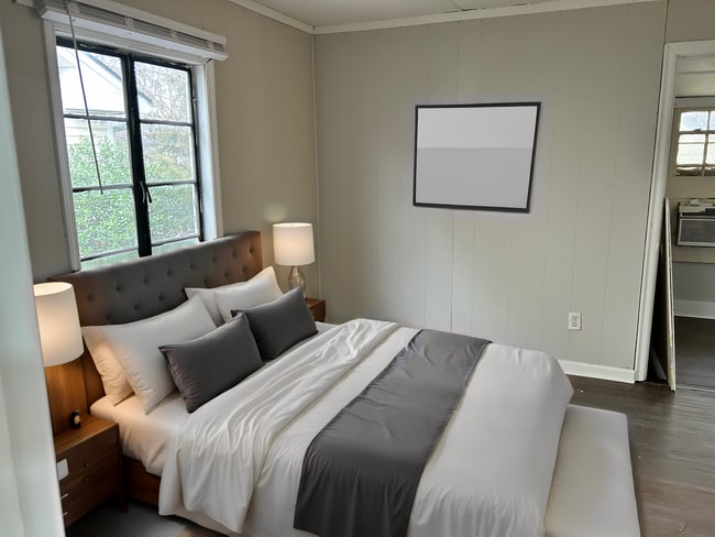 Building Photo - 2409 Ivy St