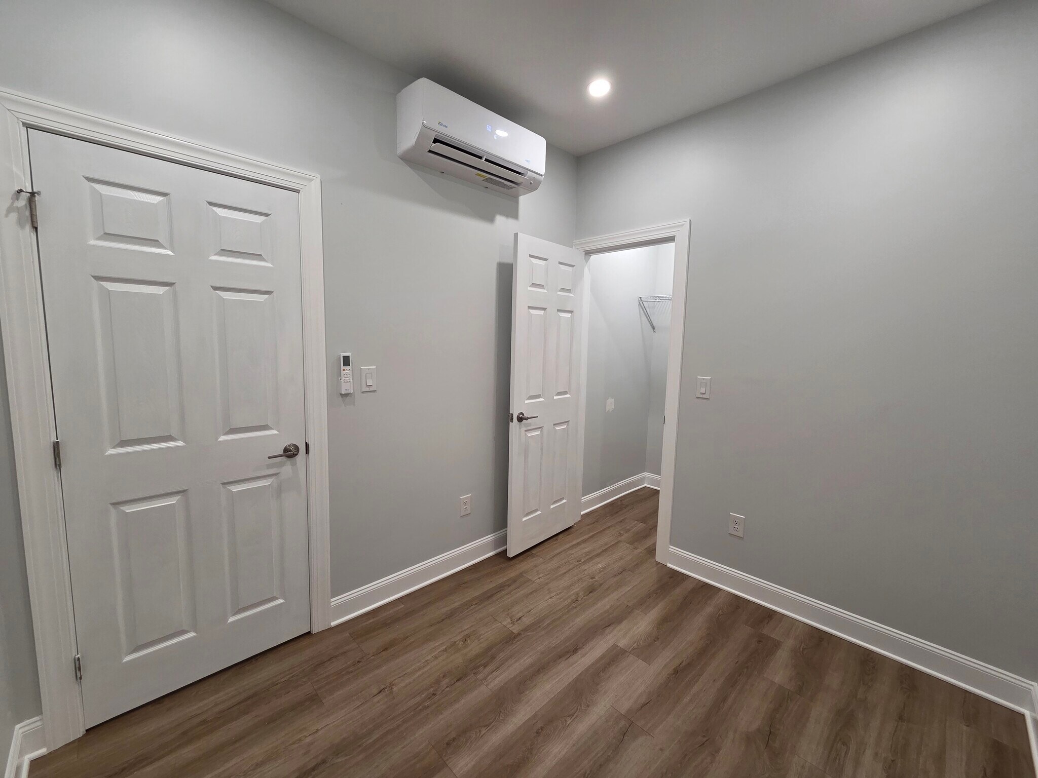 Building Photo - 840 2nd St