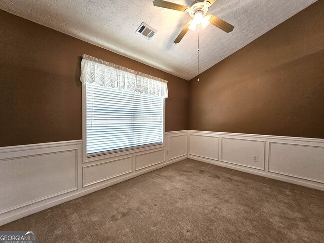 Building Photo - 109 Red Tail Rd