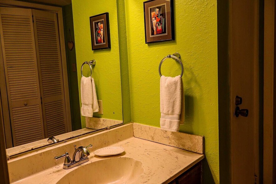 Building Photo - 2401 Gulf Blvd