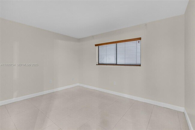 Building Photo - 8400 SW 133rd Avenue Rd