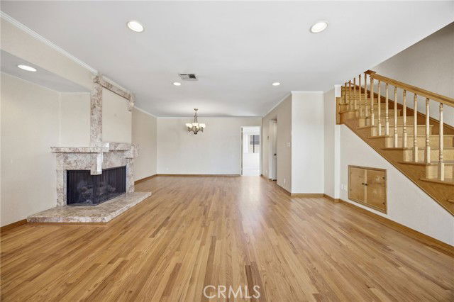 Building Photo - 12358 Moorpark St