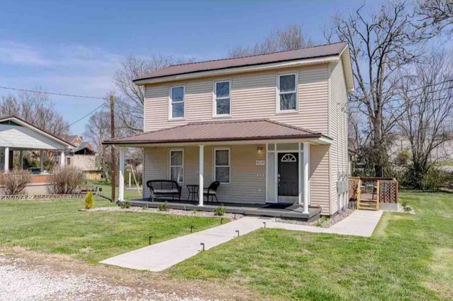 Primary Photo - 404 N Washington St