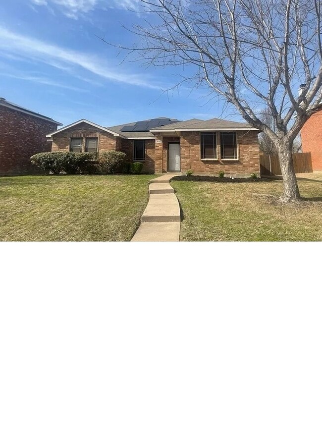 Building Photo - 1447 Gentle Rain Dr