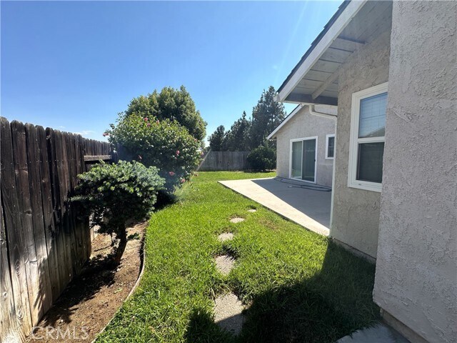 Building Photo - 10279 Candlewood St