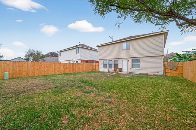 Building Photo - 2502 Gwenfair Dr