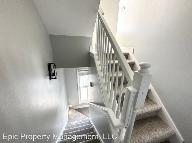 Building Photo - 2 br, 2 bath House - 4342 McCarthy St