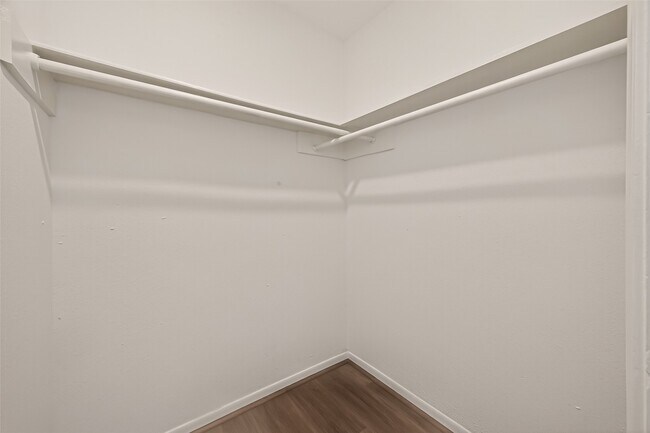 Building Photo - 12239 W Village Dr