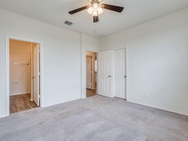 Building Photo - 790 Pepperbark Loop